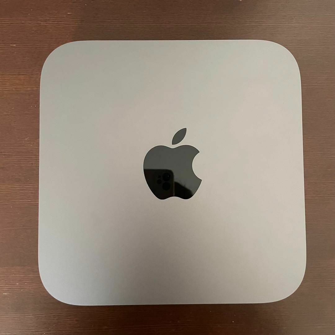 Apple(アップル)のApple Mac mini 2018(8GB / 256 GB SSD) スマホ/家電/カメラのPC/タブレット(デスクトップ型PC)の商品写真