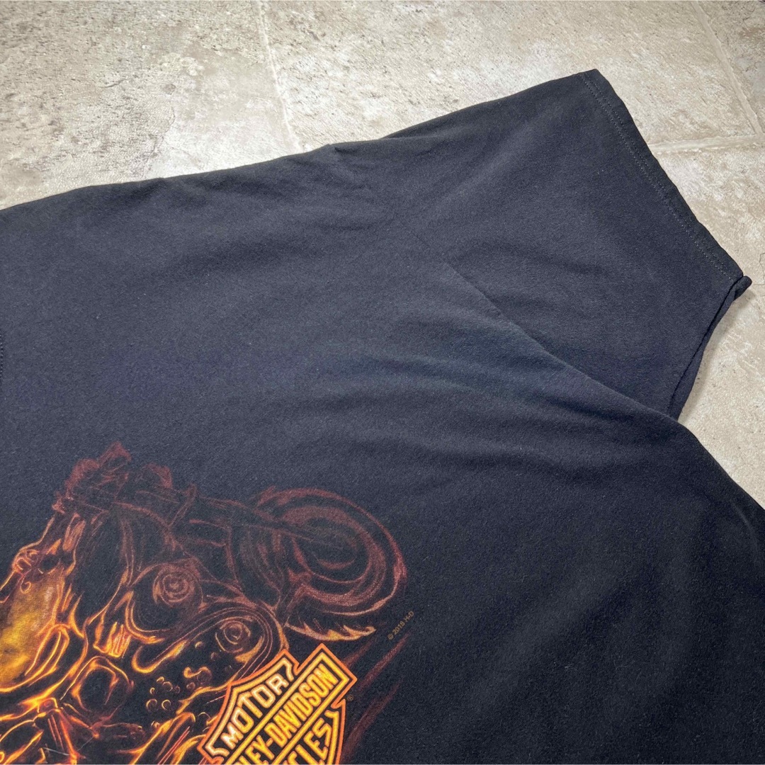 Harley Davidson(ハーレーダビッドソン)のハーレーダビッドソン　ファイヤー・バイク　Tシャツ　両面　工場　オーバーサイズ メンズのトップス(Tシャツ/カットソー(半袖/袖なし))の商品写真