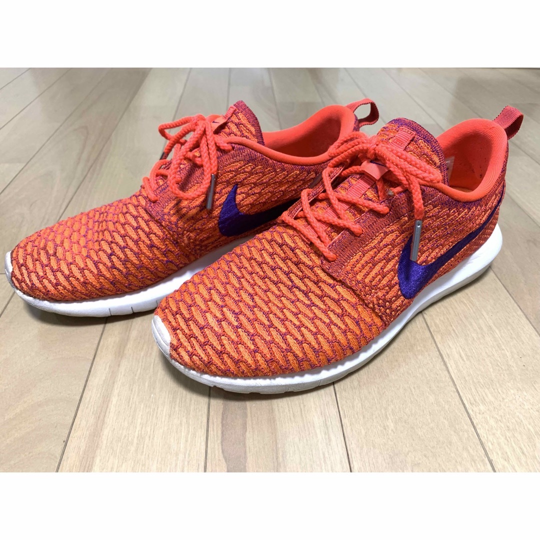 NIKE(ナイキ)の【値下げしました】NIKE Fly knit Roshe Run メンズの靴/シューズ(スニーカー)の商品写真