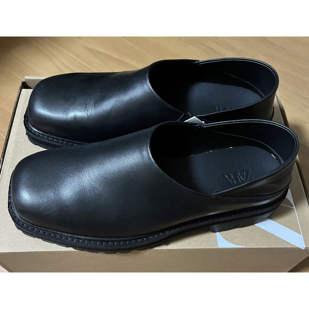 ZARA(ザラ)の【新品】ZARA VIBRAM ザラ　ビムラム　レザーローファー　25.3㎝ メンズの靴/シューズ(その他)の商品写真