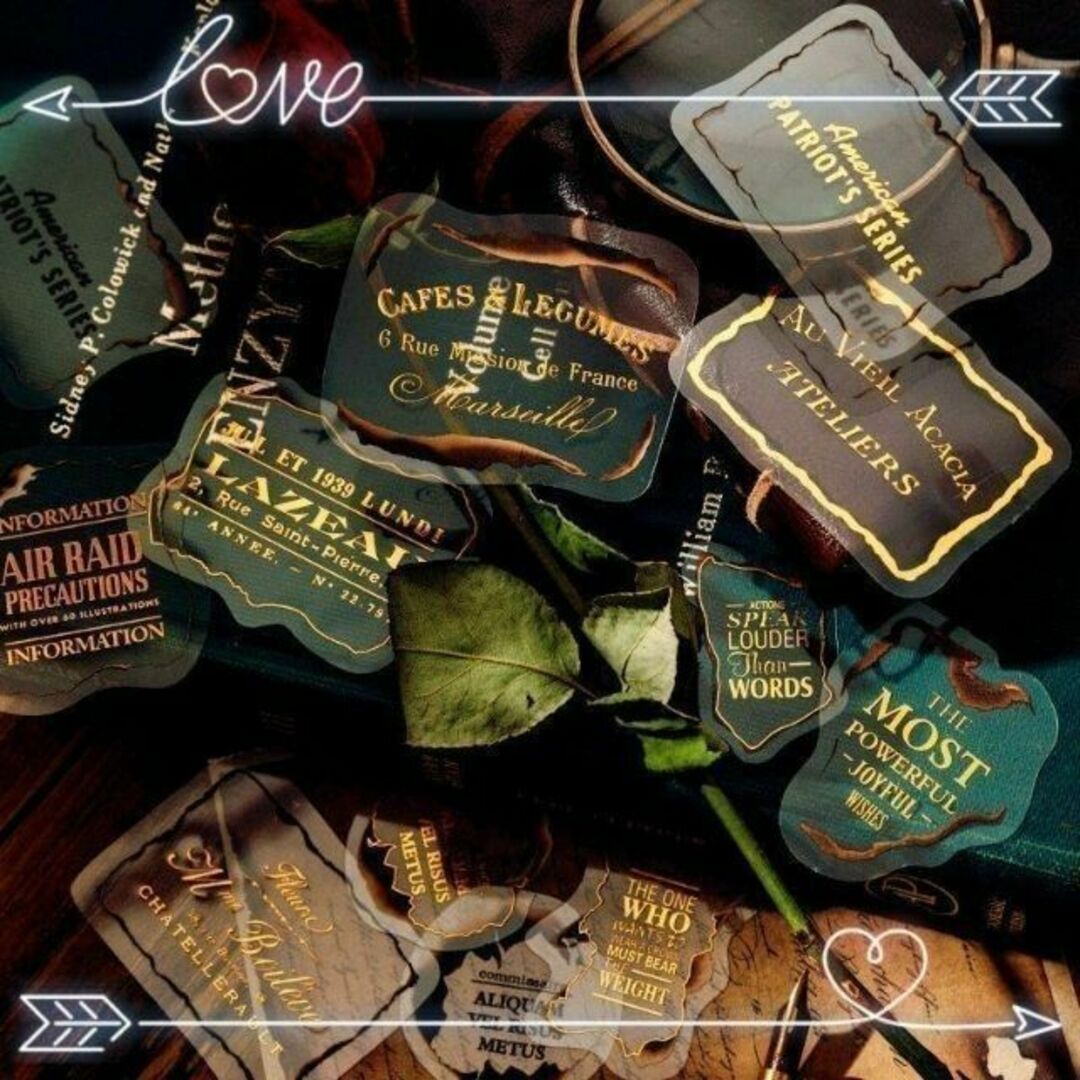 ♥匿名配送♥ レトロ英文シール 碎片时光 コラージュ素材 おすそ分け 大容量 ハンドメイドの文具/ステーショナリー(しおり/ステッカー)の商品写真