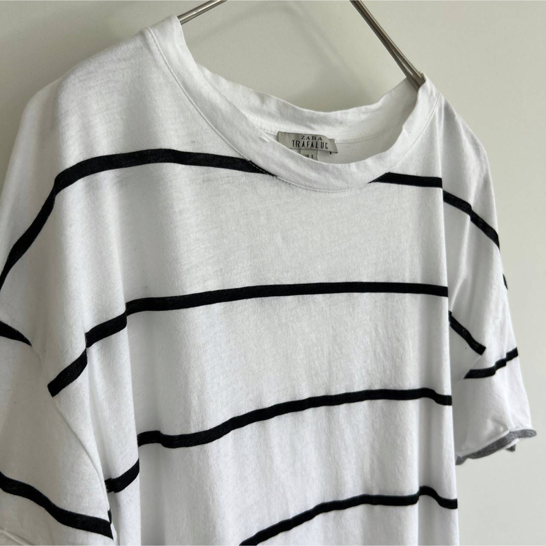 ZARA(ザラ)のザラTRF 半袖 シャツ ボーダー カットソー レディースのトップス(Tシャツ(半袖/袖なし))の商品写真