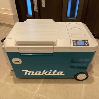 マキタ(Makita)のマキタ　充電式保冷温庫　CW180D(冷蔵庫)