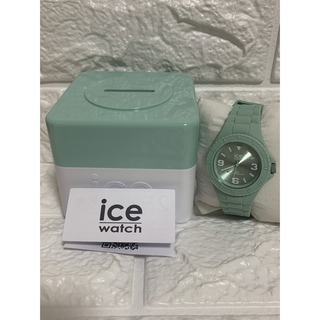 アイスウォッチ(ice watch)の美品　ICE Watch 腕時計(腕時計)