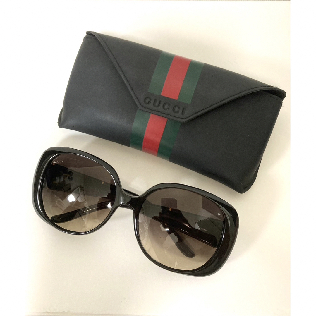 Gucci(グッチ)の【再値下げ】グッチ　レディース　サングラス レディースのファッション小物(サングラス/メガネ)の商品写真