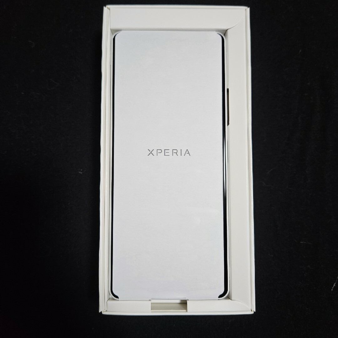 SONY(ソニー)の【新品未使用】Xperia 10Ⅳ White【SIMフリー】 スマホ/家電/カメラのスマートフォン/携帯電話(スマートフォン本体)の商品写真