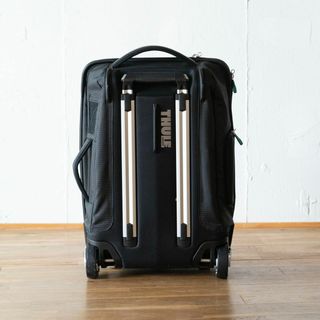 THULE スーリー クロスオーバー　2WAYハイブリッドキャリー　38L