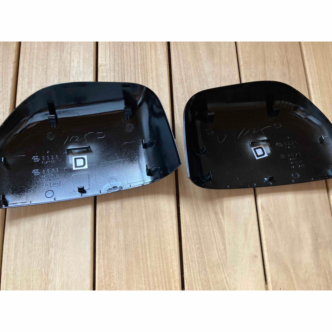三菱 - 三菱 デリカD5 純正ドアミラーカバー 左右 CV5Wの通販 by