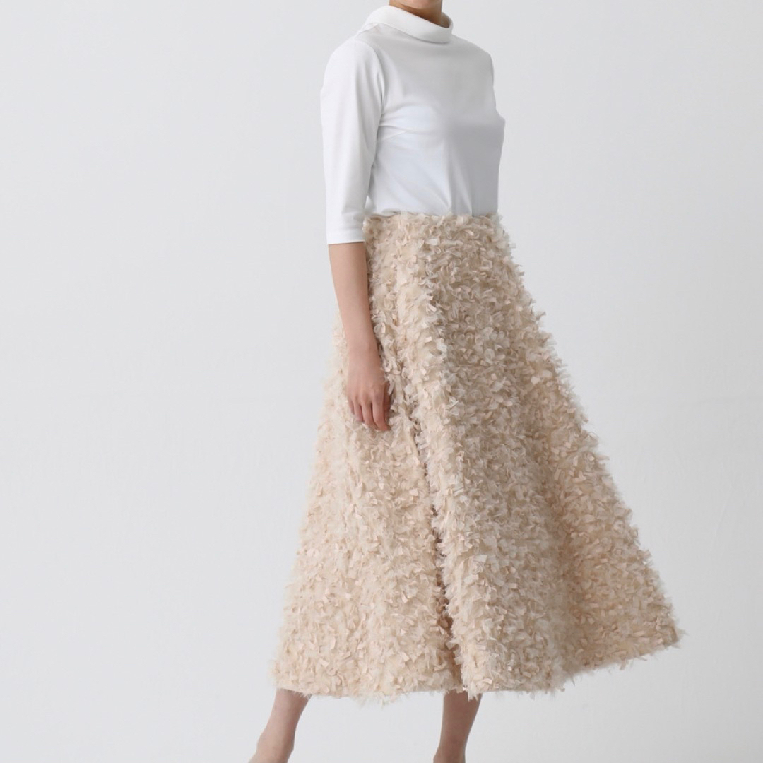 SHE Tokyo Elliy feather ベージュ 34 新品タグ付き - nayaabhaandi.com