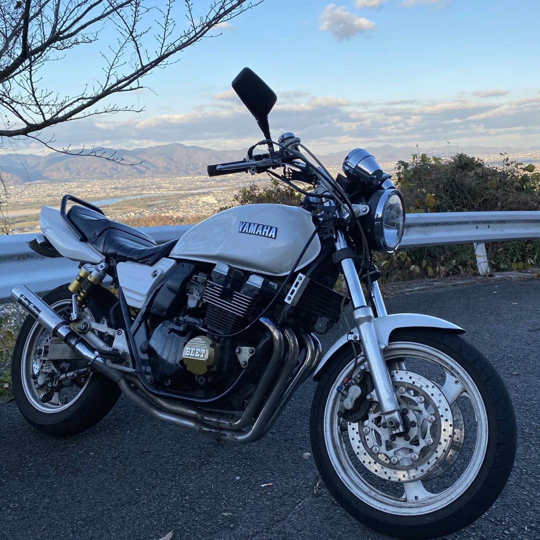 xjr400 4HM 140000円 新品超特価 バイク sanjosemanta.edu.ec