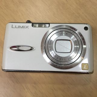 パナソニック(Panasonic)のLUMIX デジカメ(コンパクトデジタルカメラ)