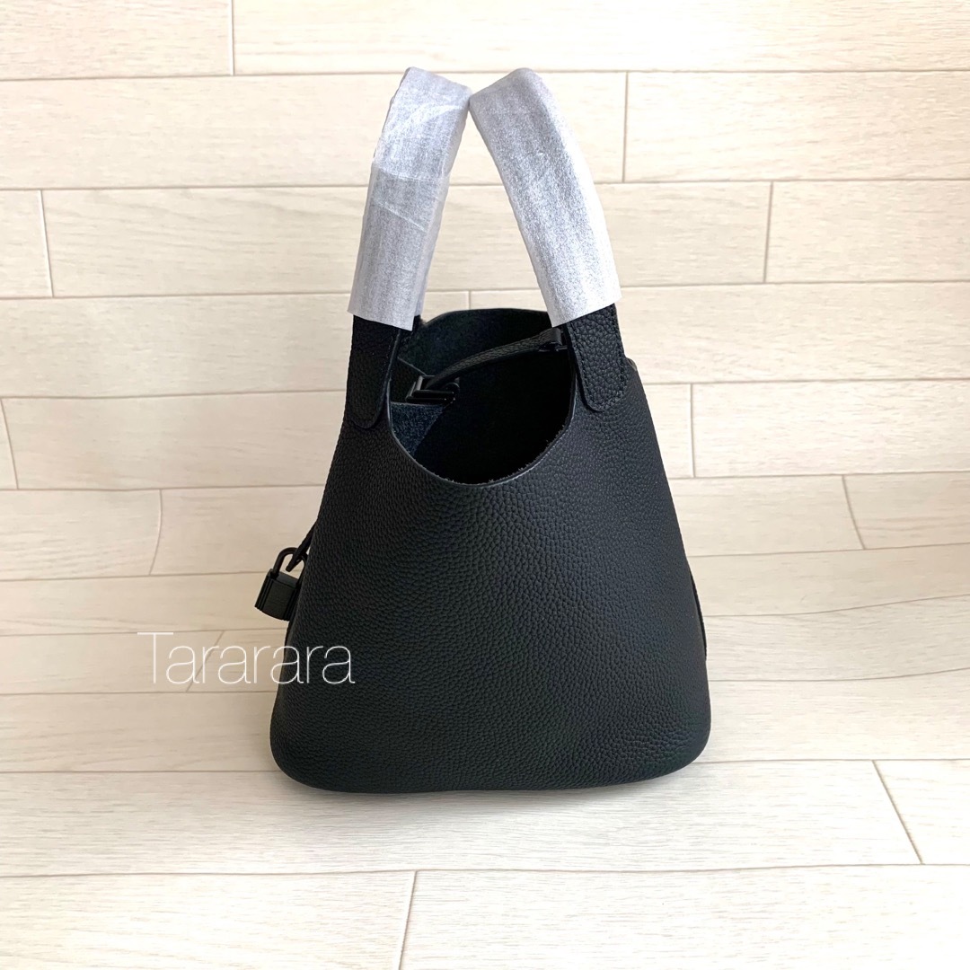●leather bucket bag Black S●本革 レディースのバッグ(トートバッグ)の商品写真
