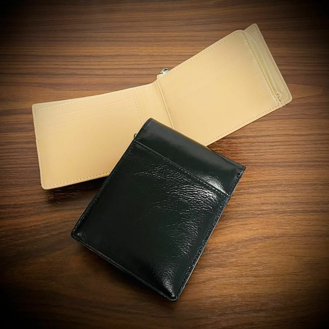 オイルレザー メンズ財布  カード１１枚 本革 折財布 二つ折り ブラック 黒