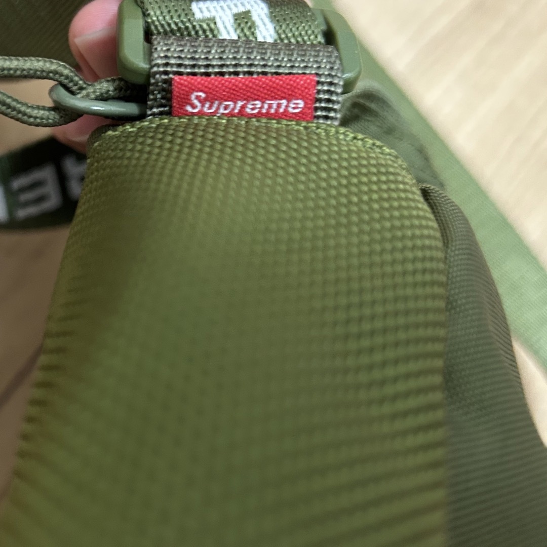 Supreme(シュプリーム)のSupreme FW22 Shoulder Bag "Olive" メンズのバッグ(ショルダーバッグ)の商品写真