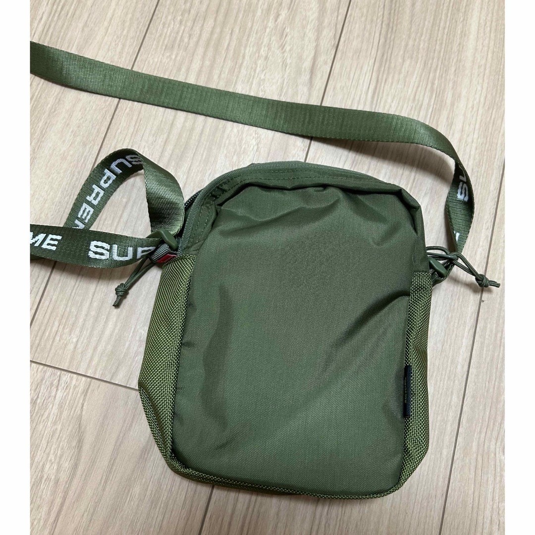 Supreme(シュプリーム)のSupreme FW22 Shoulder Bag "Olive" メンズのバッグ(ショルダーバッグ)の商品写真