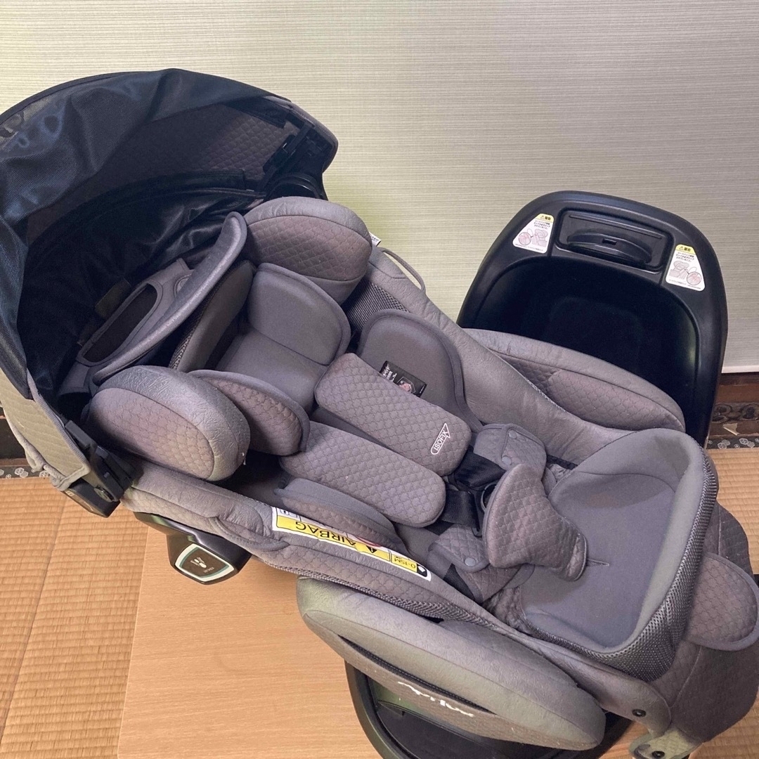 アップリカ　チャイルドシート　フラディア グロウ ISOFIX セーフティ