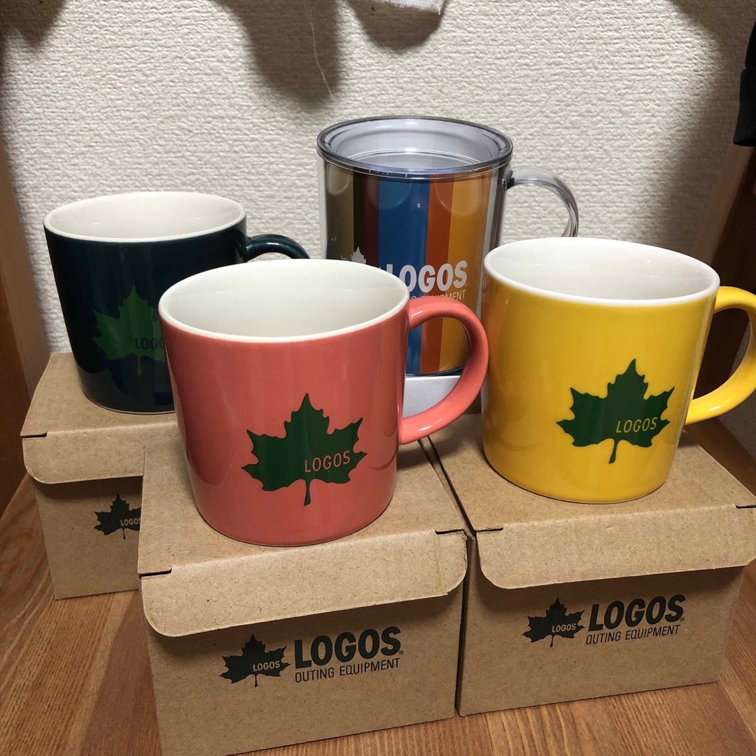 LOGOS(ロゴス)の【値下げ】LOGOSマグカップ　4個 インテリア/住まい/日用品のキッチン/食器(グラス/カップ)の商品写真