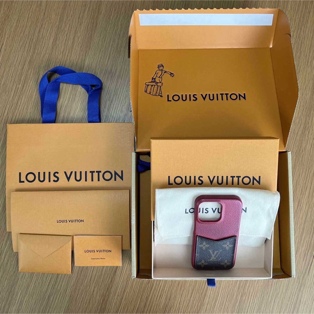 LOUIS VUITTON iPhone13Proケース ルイヴィトン レッド
