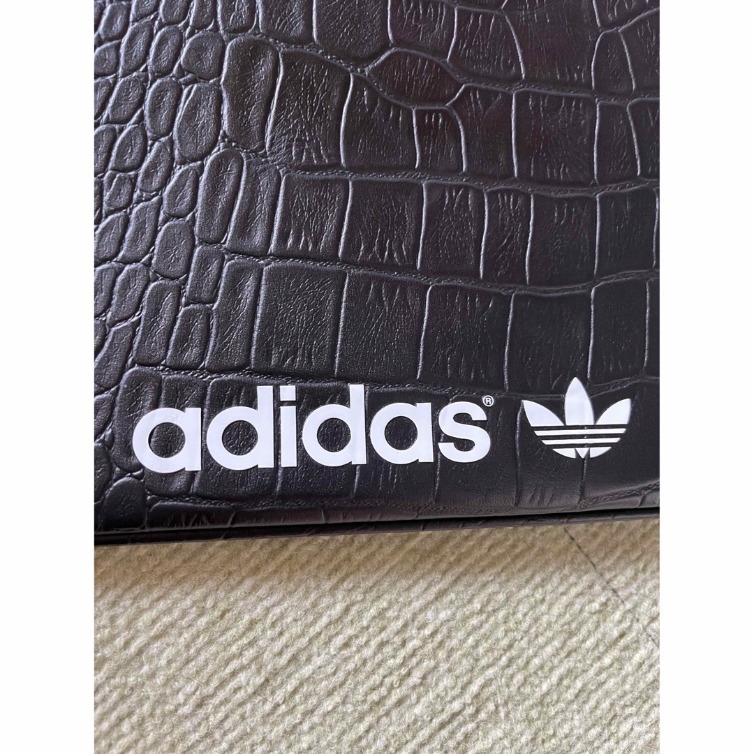 adidas アディダス　クラッチバック　クロコ　ワニ　革　黒　美品 2