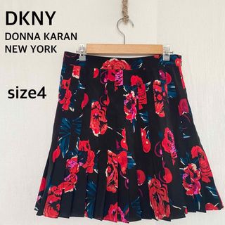 ダナキャランニューヨーク(DKNY)のDKNY DONNA KARAN NEW YORK 花柄　プリーツ　スカート(ミニスカート)