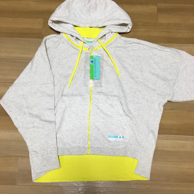 Stella McCartney(ステラマッカートニー)のAsako様専用10,692円《新品》adidasステラスウェットパーカー OT レディースのトップス(パーカー)の商品写真