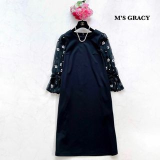 エムズグレイシー(M'S GRACY)の【M's GRACY】大きいサイズ＊花柄刺繍　チュール　ワンピース　リボン　42(ひざ丈ワンピース)