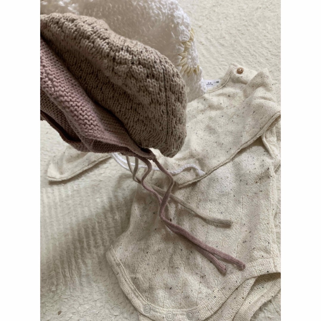 ZARA KIDS(ザラキッズ)のおまとめ ボンネット ロンパース ハンドメイドzara 3-6m キッズ/ベビー/マタニティのベビー服(~85cm)(ロンパース)の商品写真