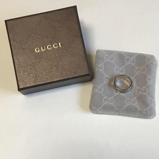 Gucci(グッチ)のグッチ Gロゴリング メンズ SV925 シルバー 箱袋付 16号♪ メンズのアクセサリー(リング(指輪))の商品写真