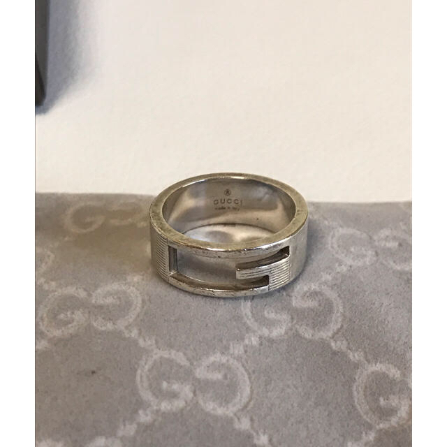 Gucci(グッチ)のグッチ Gロゴリング メンズ SV925 シルバー 箱袋付 16号♪ メンズのアクセサリー(リング(指輪))の商品写真