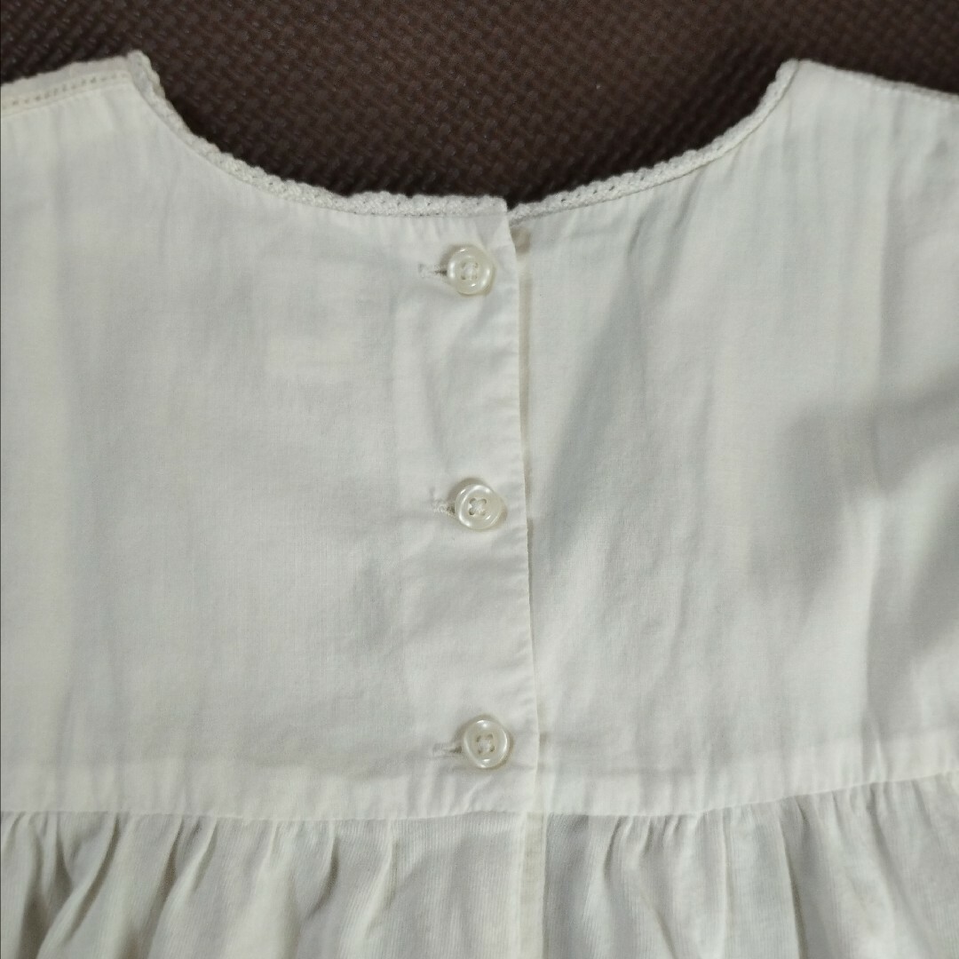 babyGAP(ベビーギャップ)の110 ノースリーブレーストップス キッズ/ベビー/マタニティのキッズ服女の子用(90cm~)(Tシャツ/カットソー)の商品写真