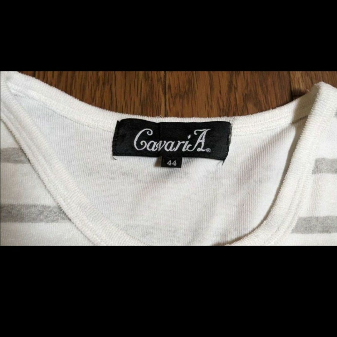 CavariA(キャバリア)のCavariAのパイル地ボーダーＴシャツ（迷彩柄ポケット） メンズのトップス(Tシャツ/カットソー(半袖/袖なし))の商品写真
