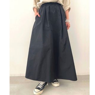 アパルトモンドゥーズィエムクラス(L'Appartement DEUXIEME CLASSE)のL'Appartement Grosgrain Volume Skirt(ロングスカート)