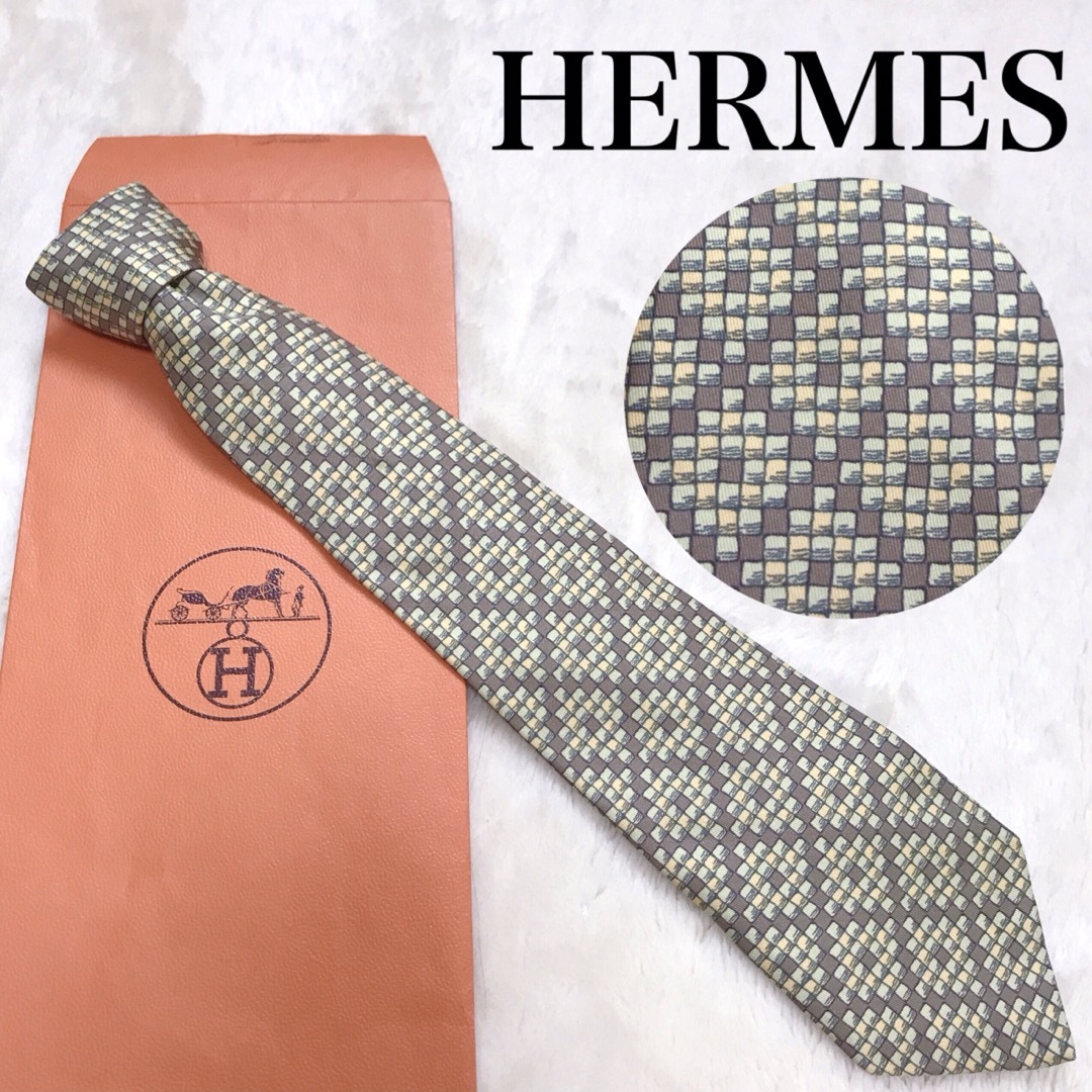 HERMES エルメス ネクタイ 総柄 マルチカラー 馬車 シルク 茶色 緑 黄