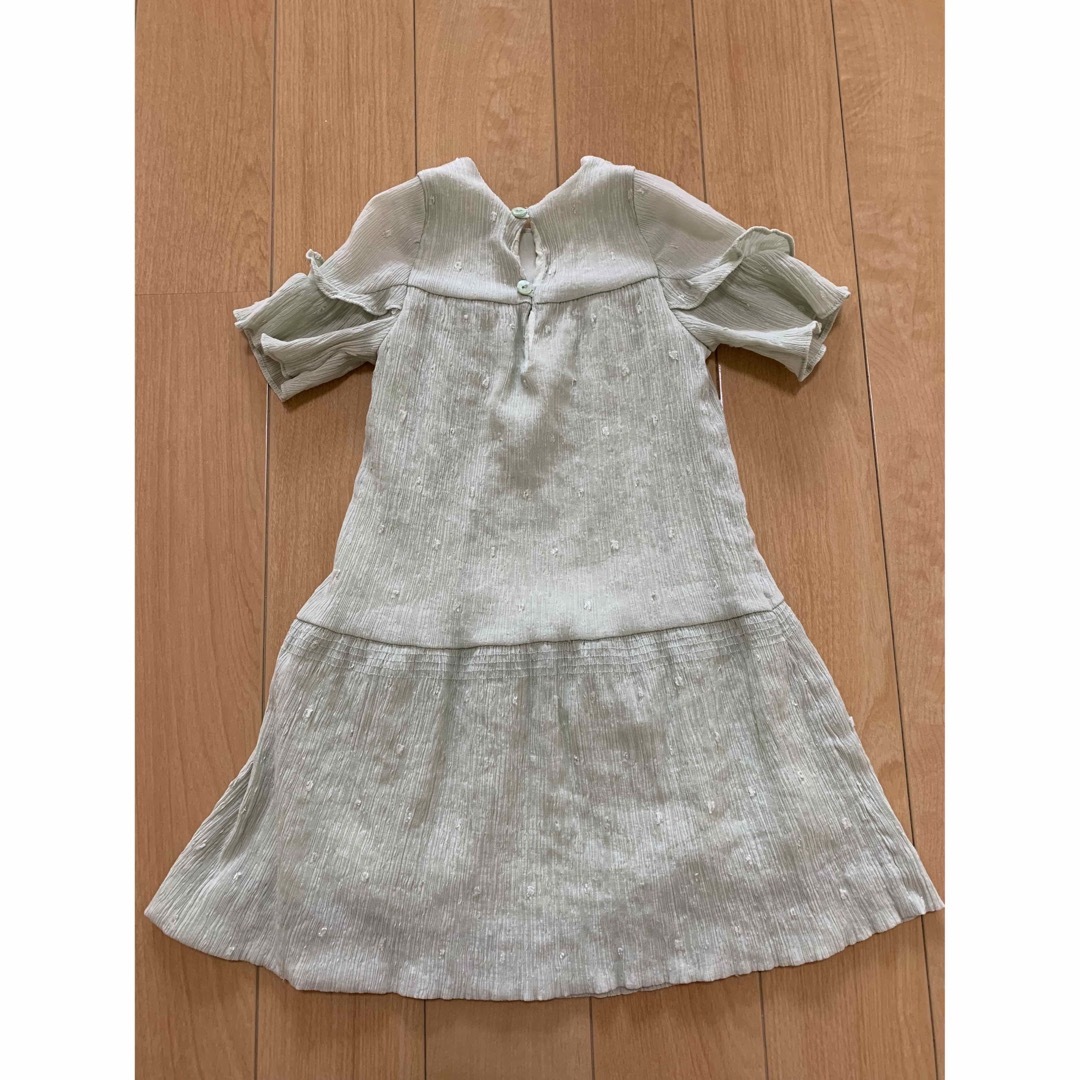 ZARA KIDS(ザラキッズ)のZARA KIDS  夏ワンピース　3-4歳　104cm キッズ/ベビー/マタニティのキッズ服女の子用(90cm~)(ワンピース)の商品写真