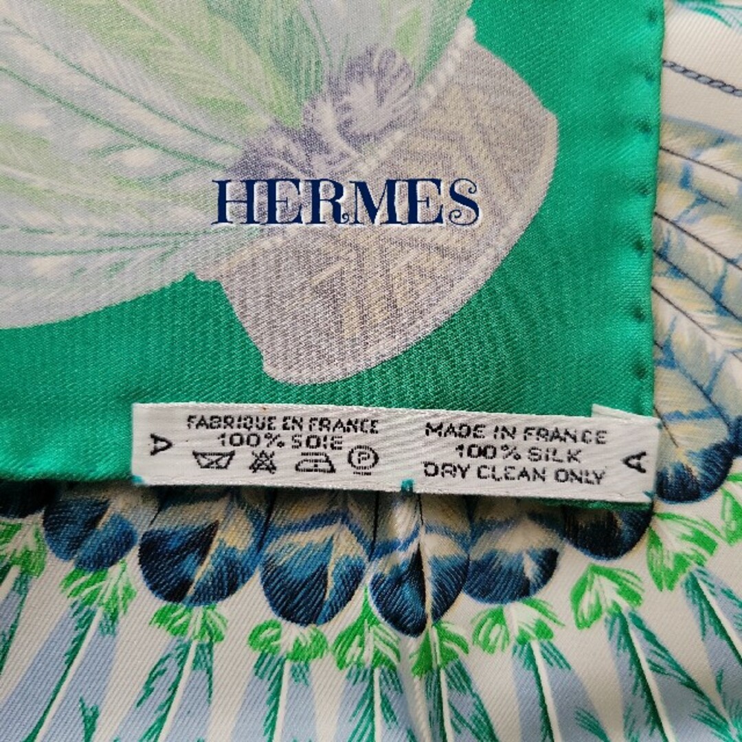 【新品未使用】エルメス hermes シルク　スカーフ カレ45