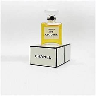 シャネル CHANEL チャーム リング 指輪 NO.5 香水 モチーフ | www