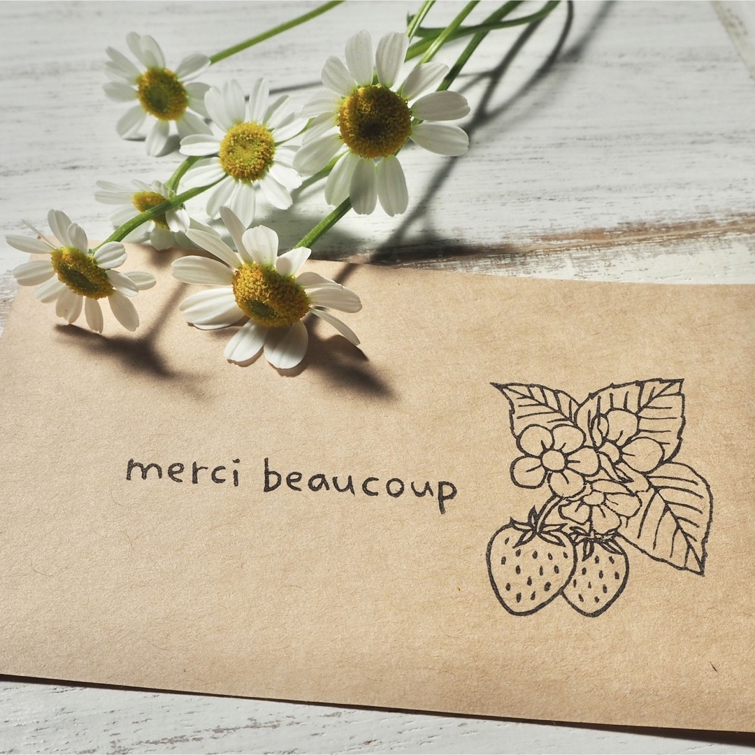 消しゴムはんこ♡merci beaucoup 手書き♡ ハンドメイドの文具/ステーショナリー(はんこ)の商品写真