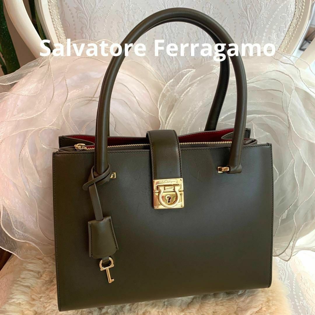 ☆超美品☆Salvatore Ferragamo ジュリエット ハンドバッグ | フリマアプリ ラクマ