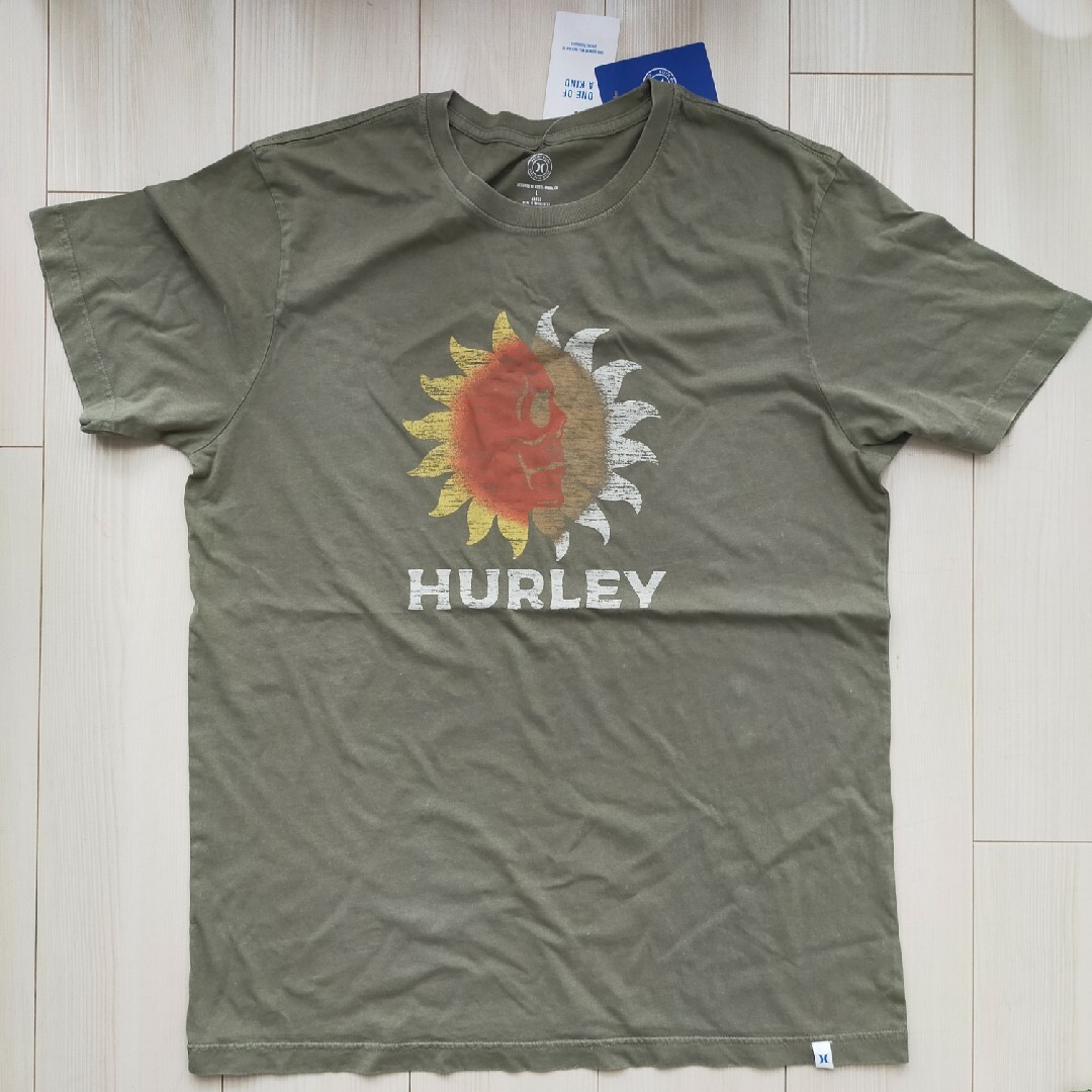 【値下げ】【アメリカ直輸入】HURLEYＴシャツ　L(米国サイズ) メンズのトップス(Tシャツ/カットソー(半袖/袖なし))の商品写真