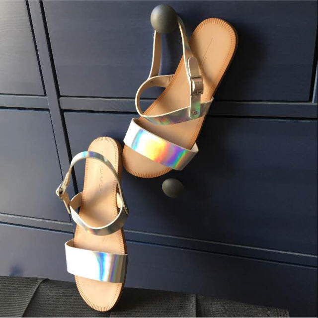 ZARA(ザラ)の【新品、送料無料】ZARA ザラ サンダル レディースの靴/シューズ(サンダル)の商品写真