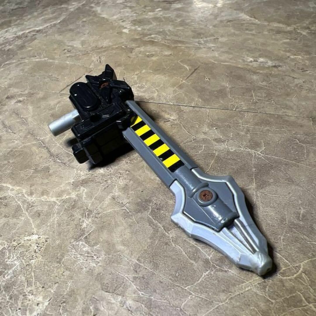 烈車戦隊トッキュウジャー フミキリケン DXトッキュウオー付属武器 剣