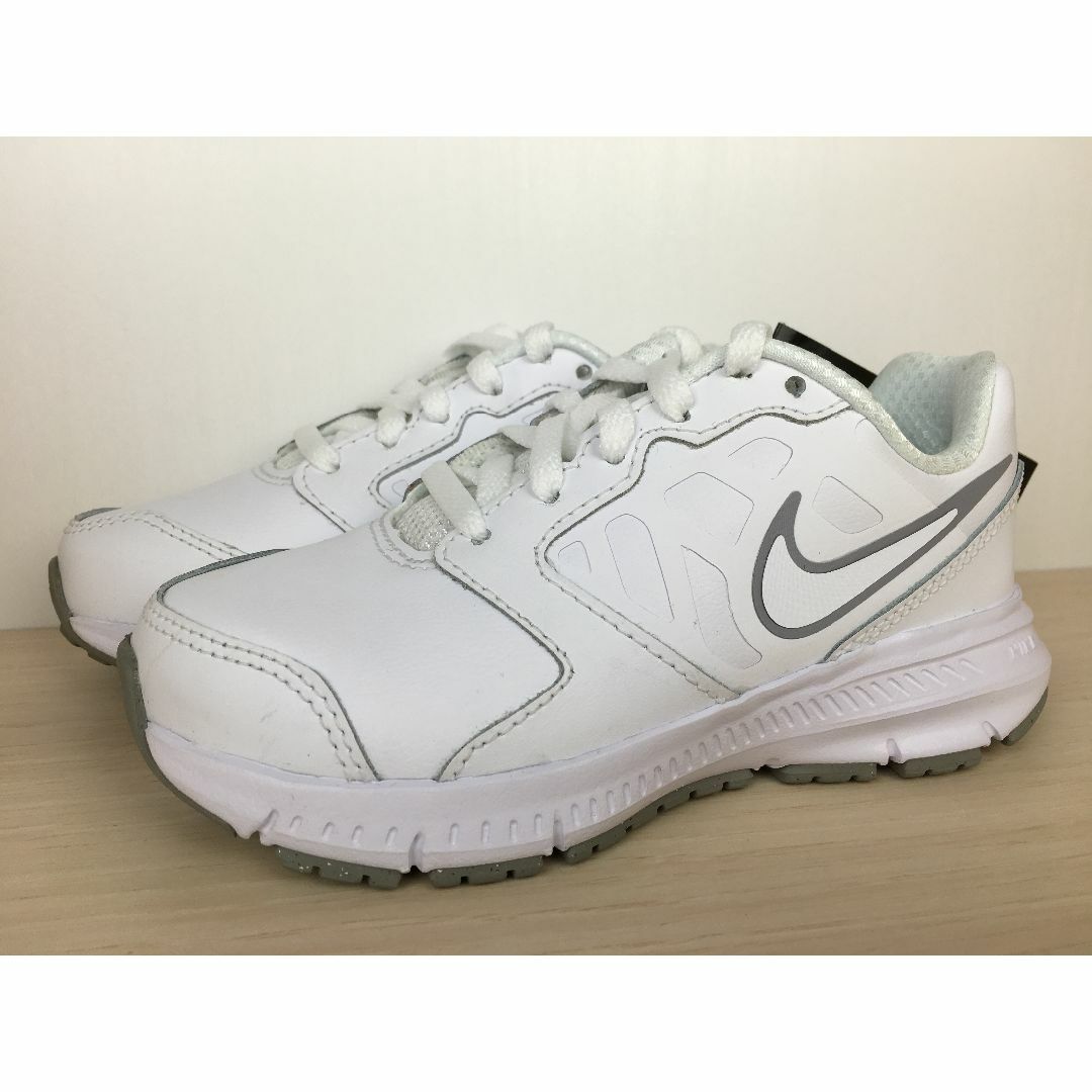 NIKE(ナイキ)のナイキ ダウンシフター6 LTR スニーカー 18,0cm 新品 (1643) キッズ/ベビー/マタニティのキッズ靴/シューズ(15cm~)(スニーカー)の商品写真