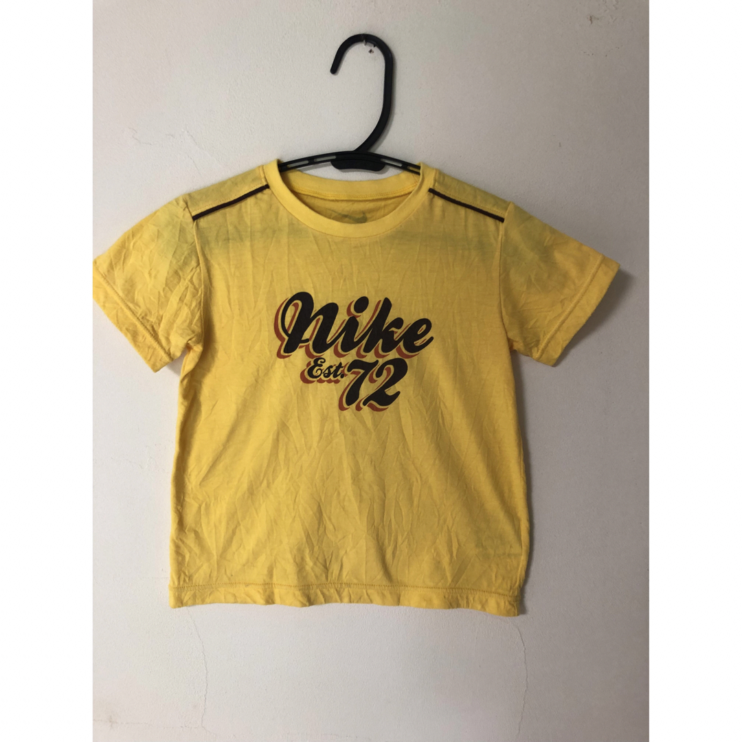 NIKE(ナイキ)のNIKE  キッズTシャツ　100cm キッズ/ベビー/マタニティのキッズ服男の子用(90cm~)(Tシャツ/カットソー)の商品写真