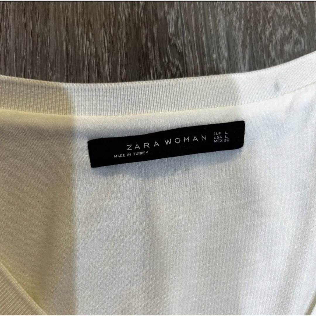 ZARA(ザラ)のZARA ザラ　トップス　白 レディースのトップス(シャツ/ブラウス(長袖/七分))の商品写真