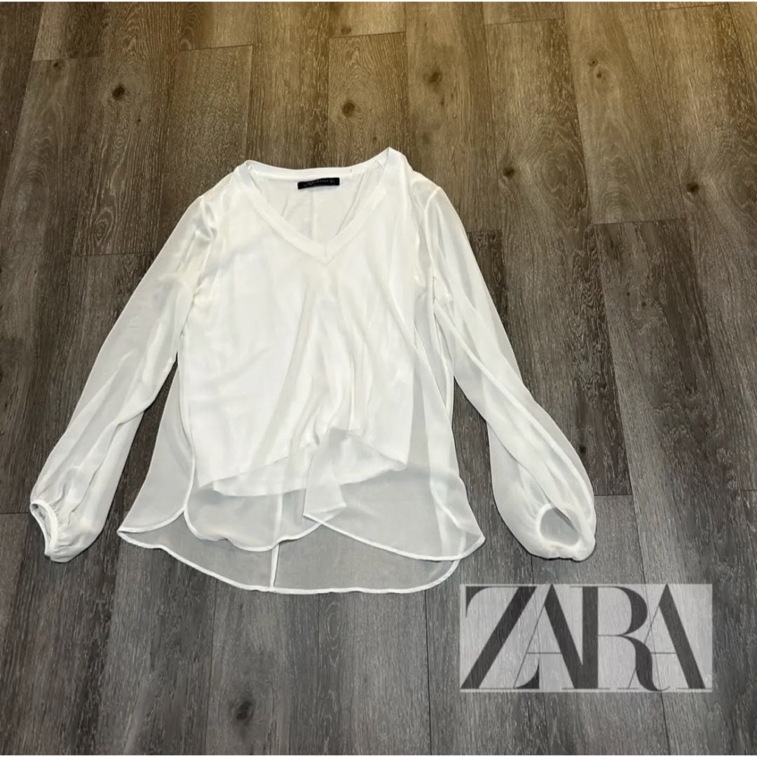 ZARA(ザラ)のZARA ザラ　トップス　白 レディースのトップス(シャツ/ブラウス(長袖/七分))の商品写真
