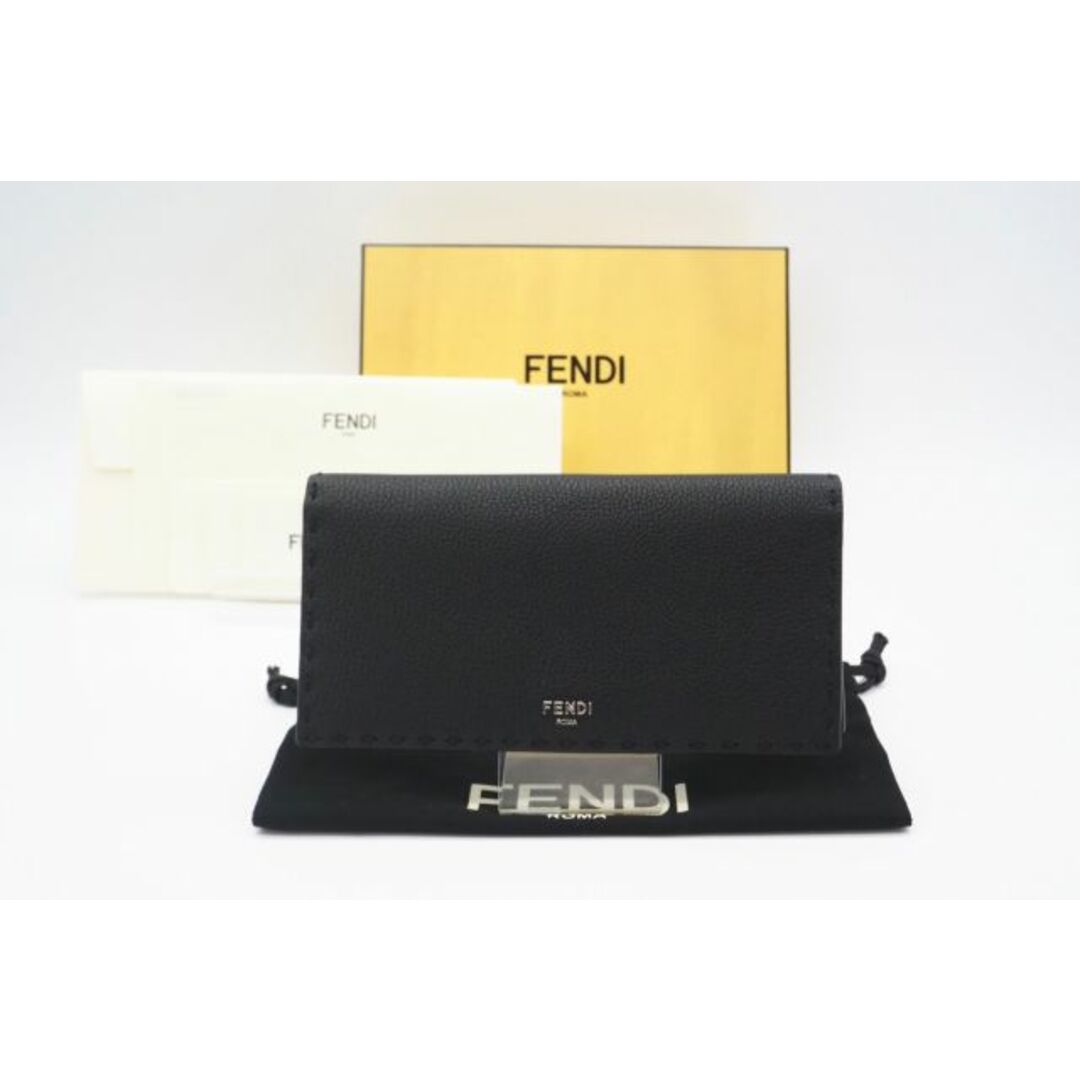 FENDI フェンディ 二つ折り長財布