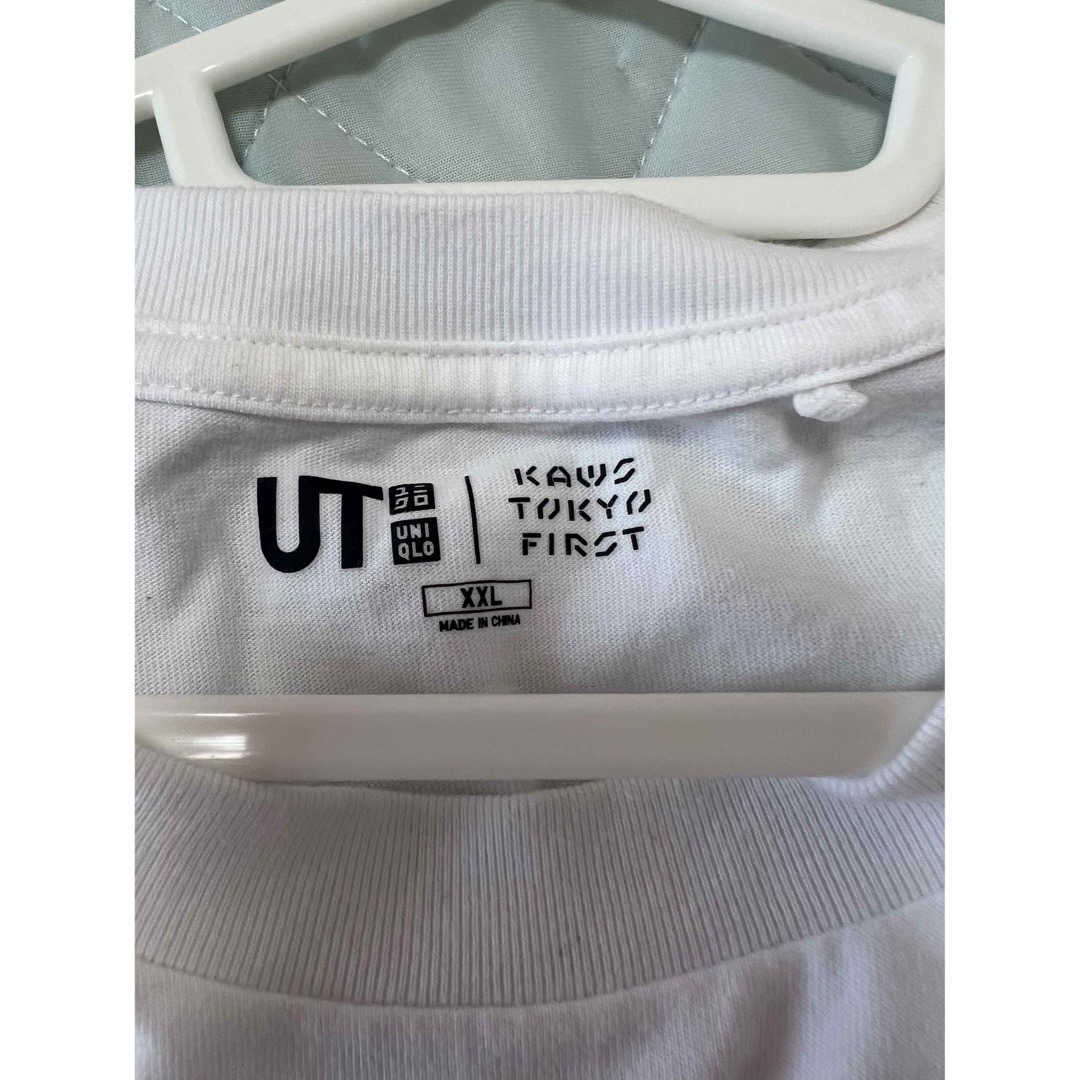 UNIQLO(ユニクロ)のカウズ　ユニクロ　tシャツ メンズのトップス(Tシャツ/カットソー(半袖/袖なし))の商品写真