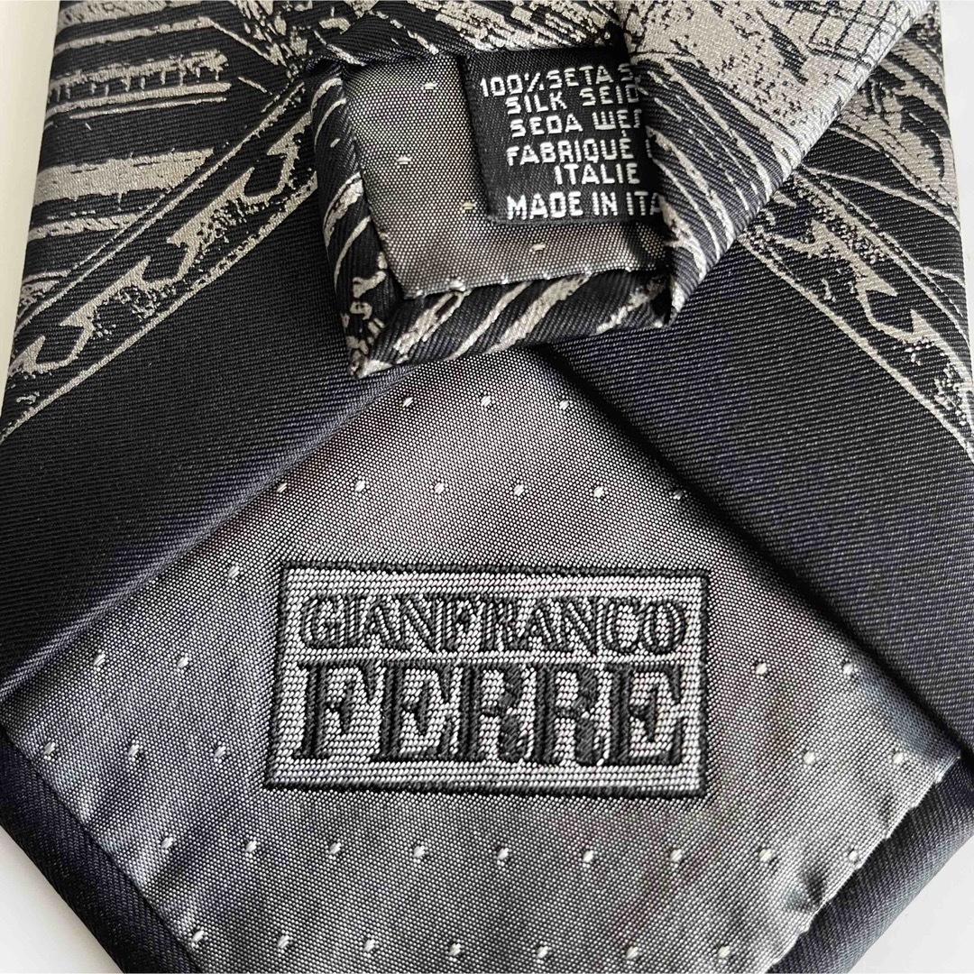 Gianfranco FERRE(ジャンフランコフェレ)のジャンフランコフェレ　ネクタイ  メンズのファッション小物(ネクタイ)の商品写真