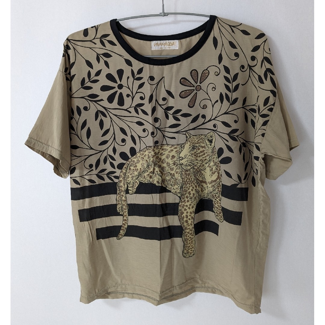 VIVAMAGLIA ヒョウ Tシャツ 半袖 ベージュ ブラック ゴールド レディースのトップス(Tシャツ(半袖/袖なし))の商品写真