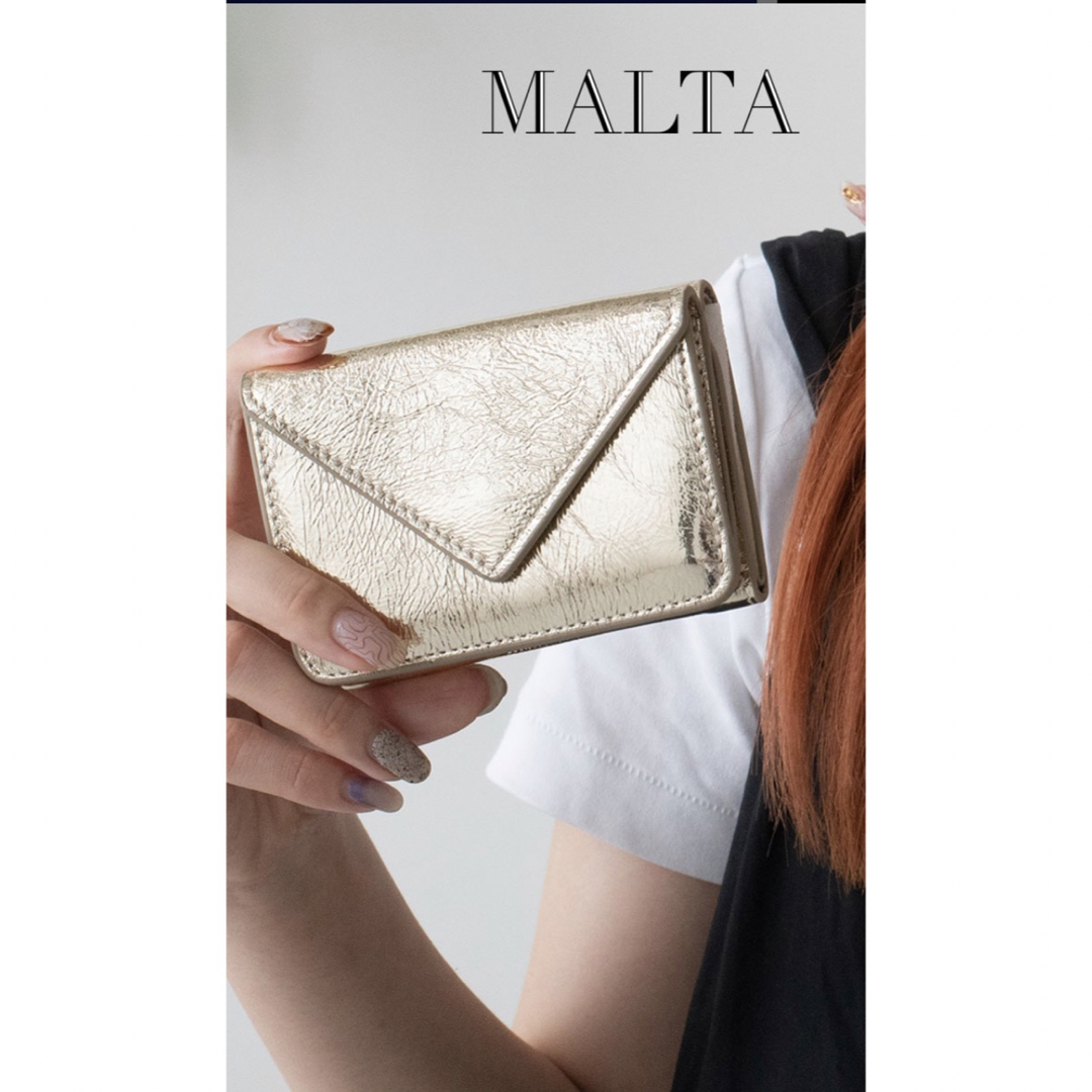 MALTA(マルタ)の【MALTA】三つ折り財布 ゴールド ミニ財布 レザー レディースのファッション小物(財布)の商品写真